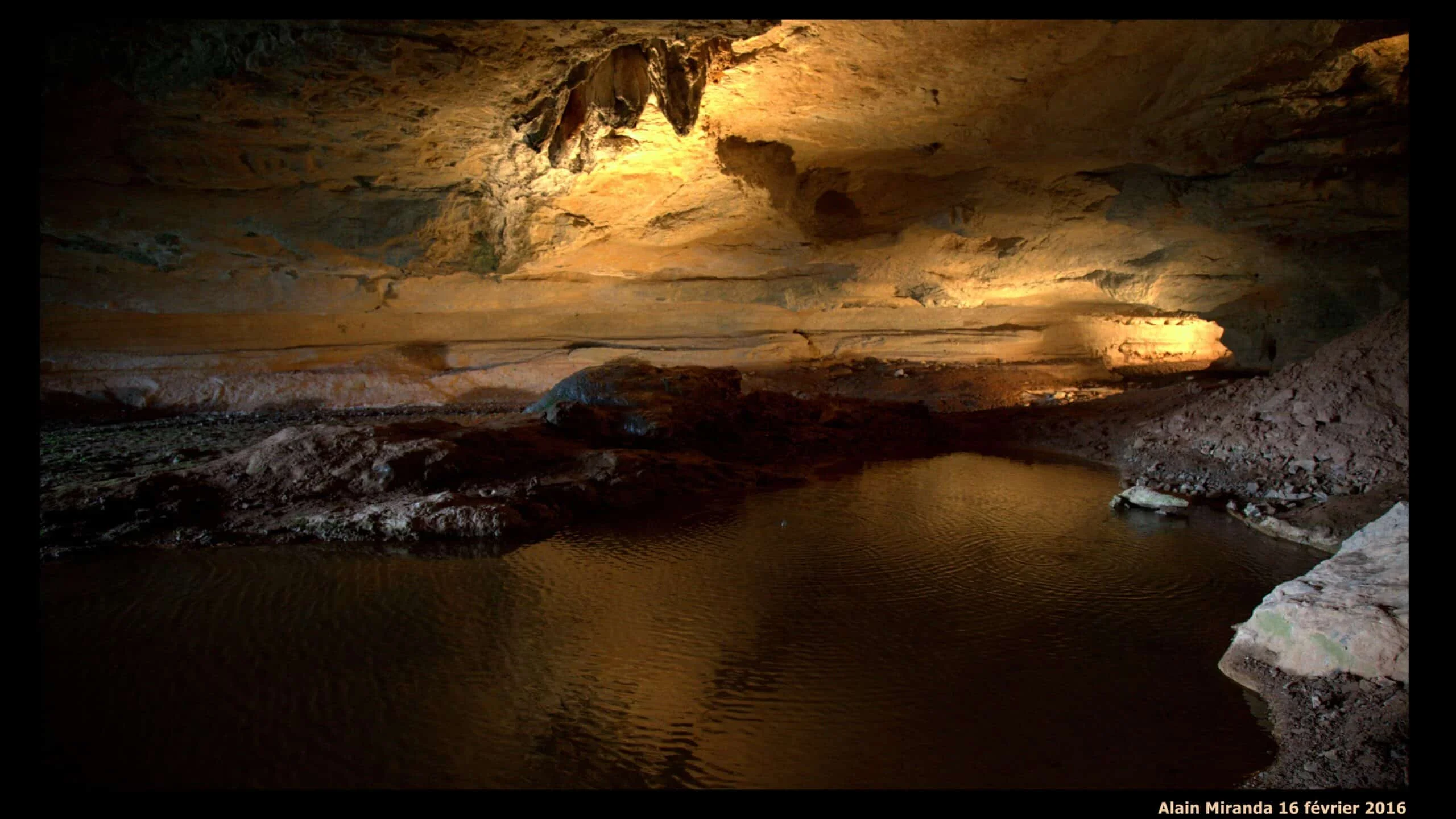 Grottes-de-Sare