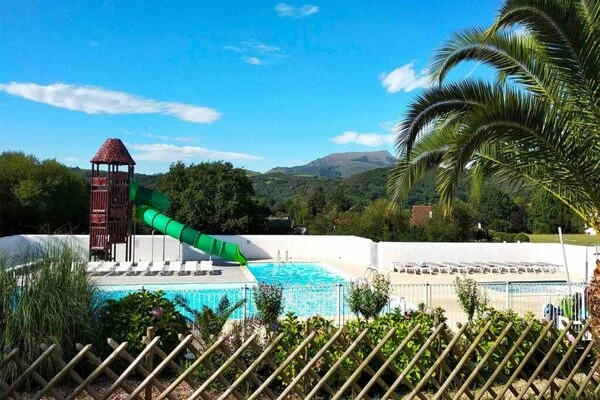 camping-pays-basque-a st pée sur nivelle