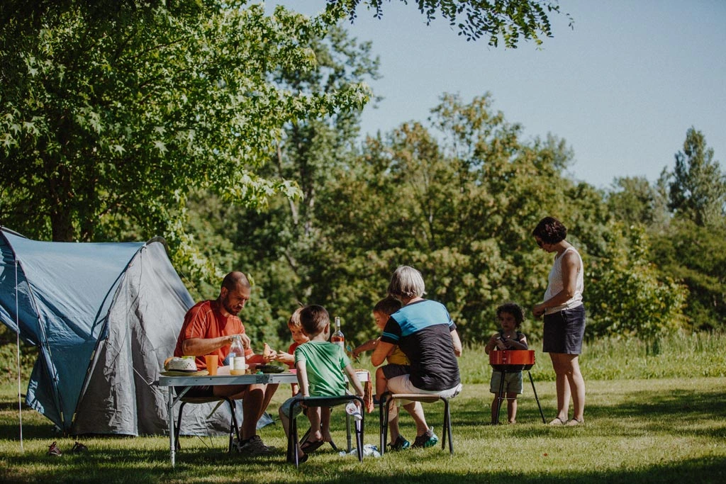 camping-carrique-01